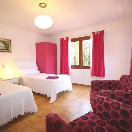 Gato Den Vives Casa 4 Con Piscina Holiday home Port de Pollenca